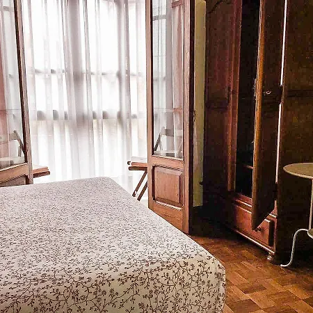 Puerto De 2* 利亚内斯