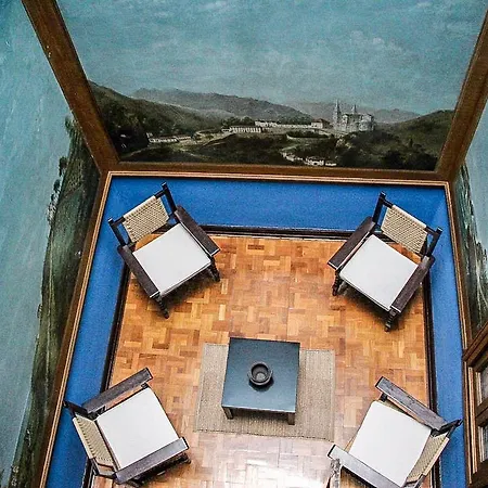 Puerto De Hotel